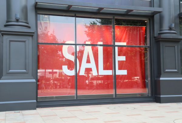 Storefront Window Cleaning in Acworth
